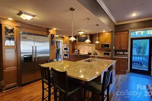 2215 Hassell Pl, Charlotte, NC 28209 - Photo 16