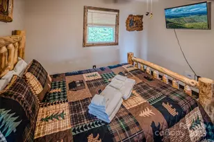 128 Hawthorn Rd, Banner Elk, NC 28604 - Photo 30