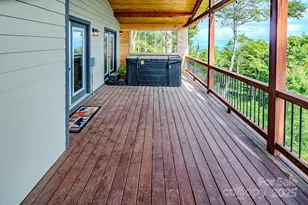 128 Hawthorn Rd, Banner Elk, NC 28604 - Photo 22