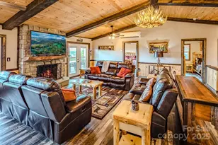 128 Hawthorn Rd, Banner Elk, NC 28604 - Photo 4