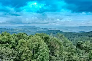 128 Hawthorn Rd, Banner Elk, NC 28604 - Photo 42