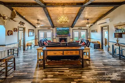 128 Hawthorn Road, Banner Elk, NC 28604 - Photo 2