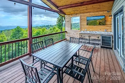 128 Hawthorn Road, Banner Elk, NC 28604 - Photo 14