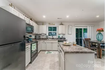 5356 Austin Knoll Court, Charlotte, NC 28269 - Photo 2