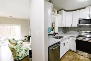 510 N Poplar St, Charlotte, NC 28202 - Photo 6