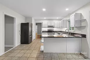 23 Shelby Dr, Asheville, NC 28803 - Photo 18