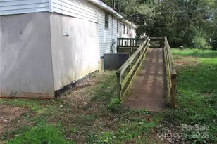 1617 Red Rd, Shelby, NC 28150 - Photo 6