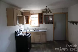 1617 Red Rd, Shelby, NC 28150 - Photo 14