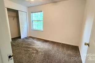 568 Lex Dr, Charlotte, NC 28262 - Photo 6