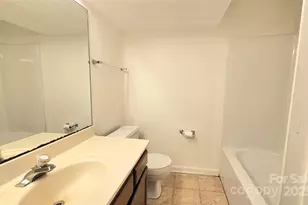 568 Lex Dr, Charlotte, NC 28262 - Photo 8