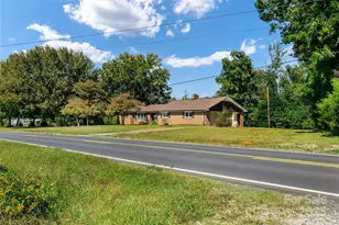 8710 Stokes Ferry Rd, Salisbury, NC 28146 - Photo 2