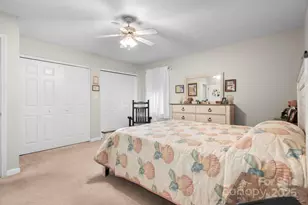 3076 Hunters Ridge Ct, Morganton, NC 28655 - Photo 16