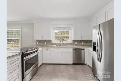 100 Forest Hills Drive, Monroe, NC 28112 - Photo 16