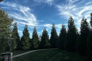 107 Rosebay Dr, Mooresville, NC 28117 - Photo 2