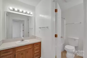 3275 White Oak Ct, Claremont, NC 28610 - Photo 20