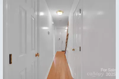 3275 White Oak Court, Claremont, NC 28610 - Photo 4