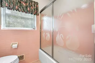 4955 Midway Sand Rd, Hickory, NC 28601 - Photo 16