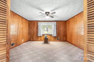 4955 Midway Sand Rd, Hickory, NC 28601 - Photo 14