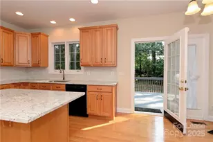 10496 Gunnison Ln, Charlotte, NC 28277 - Photo 6