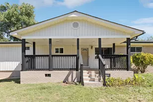 1024 Old Mountain View Rd, Mount Holly, NC 28120 - Photo 2