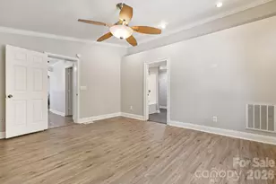 1024 Old Mountain View Rd, Mount Holly, NC 28120 - Photo 36