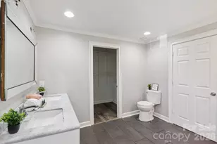 1024 Old Mountain View Rd, Mount Holly, NC 28120 - Photo 38