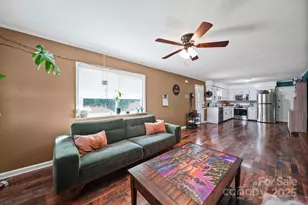 624 Overlook Dr, Newton, NC 28658 - Photo 6