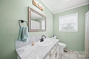 624 Overlook Dr, Newton, NC 28658 - Photo 18