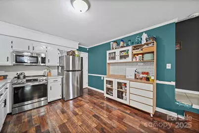 624 Overlook Drive, Newton, NC 28658 - Photo 14