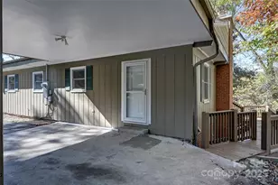 22 E Shore Dr, Asheville, NC 28805 - Photo 34