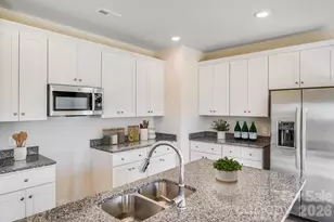 111 Red Cedar Ln, Statesville, NC 28625 - Photo 18