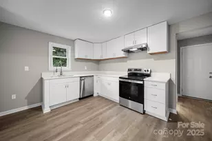 1132 Perkins St, Gastonia, NC 28054 - Photo 6