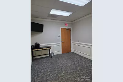 3121 Springbank Lane, Charlotte, NC 28226 - Photo 2