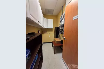 3121 Springbank Lane, Charlotte, NC 28226 - Photo 10