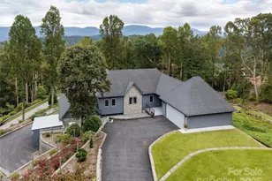 161 Birchwood Dr, Hendersonville, NC 28739 - Photo 2