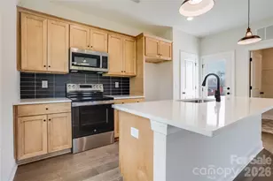 107 Tara Terrace, Kings Mountain, NC 28086 - Photo 2