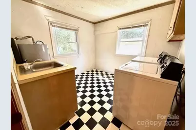 102 Aderholdt Road, Bessemer City, NC 28016 - Photo 30