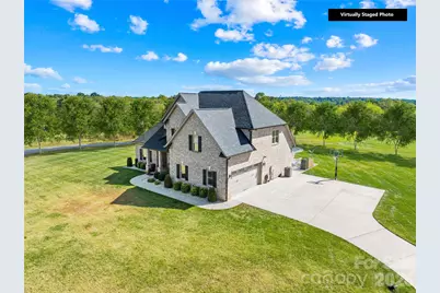 895 Oak Ridge Farms Circle, Newton, NC 28658 - Photo 2