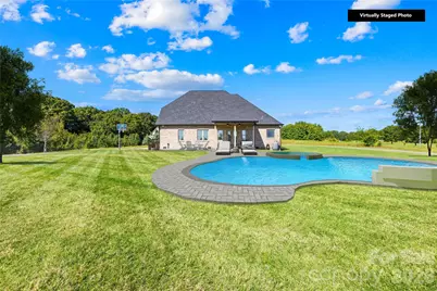 895 Oak Ridge Farms Circle, Newton, NC 28658 - Photo 4