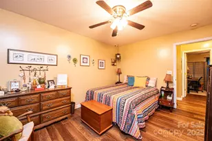 1324 39th St SW, Hickory, NC 28602 - Photo 22