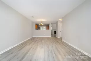 8725 Robinson Forest Dr, Charlotte, NC 28277 - Photo 14