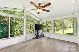 86 Springdale Dr, Marion, NC 28752 - Photo 12