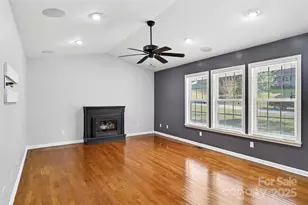 86 Springdale Dr, Marion, NC 28752 - Photo 4