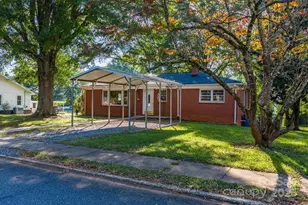 508 N 1st Ave, Maiden, NC 28650 - Photo 2