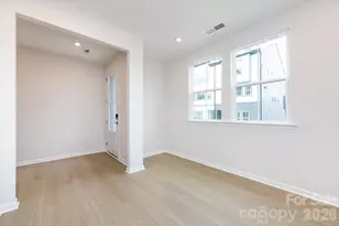 3013 Circles End, Charlotte, NC 28226 - Photo 8