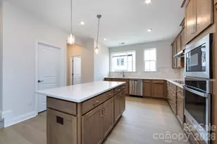 3013 Circles End, Charlotte, NC 28226 - Photo 8