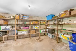 679 Solomon Jones Rd, Cedar Mountain, NC 28718 - Photo 42