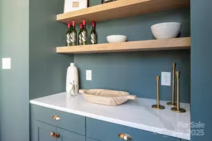 1214 S Kings Dr, Charlotte, NC 28207 - Photo 4