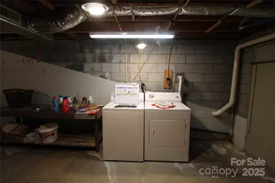 2714 Indian Trail, Lenoir, NC 28645 - Photo 30