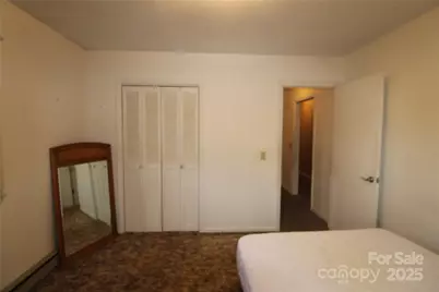 2714 Indian Trail, Lenoir, NC 28645 - Photo 28